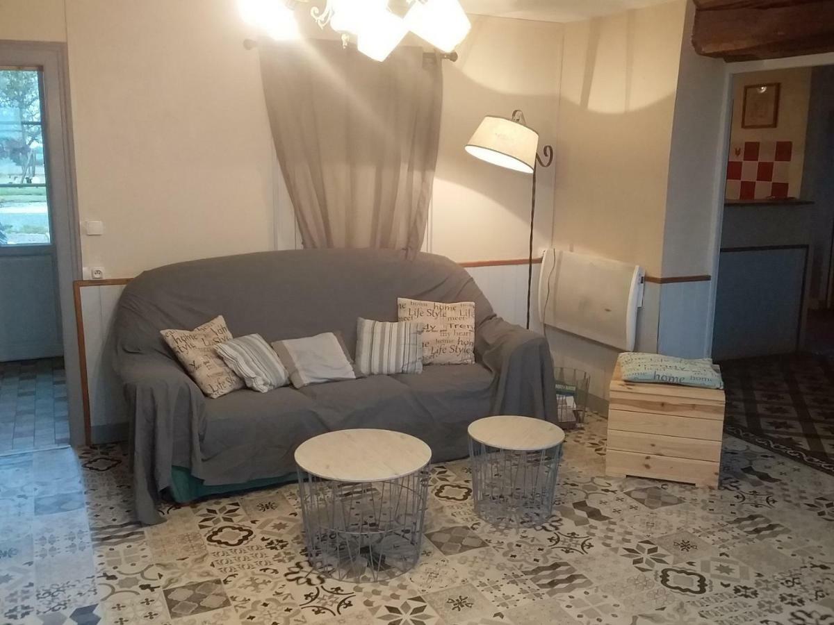 Ma Kabane Βίλα Couvains  Εξωτερικό φωτογραφία